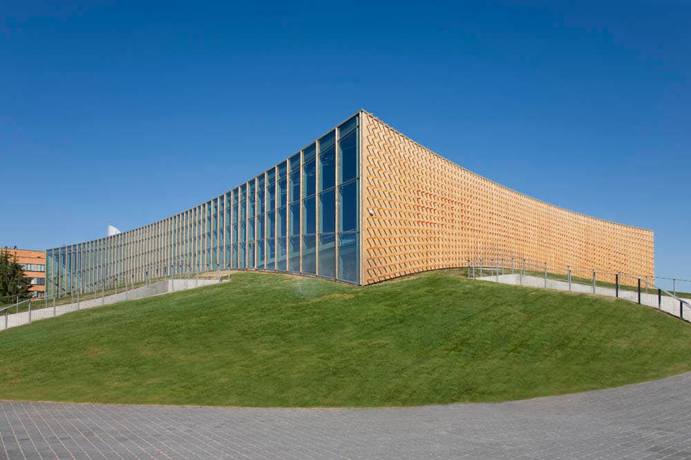 cities, universities, governments who try to move towards carbon neutrality